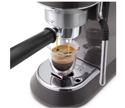Machine à café POD et Moulu - Delonghi Dedica Gris EC885